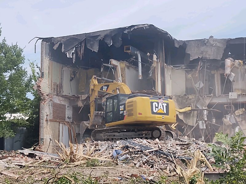 IMG-20220628-144512074 Demolition